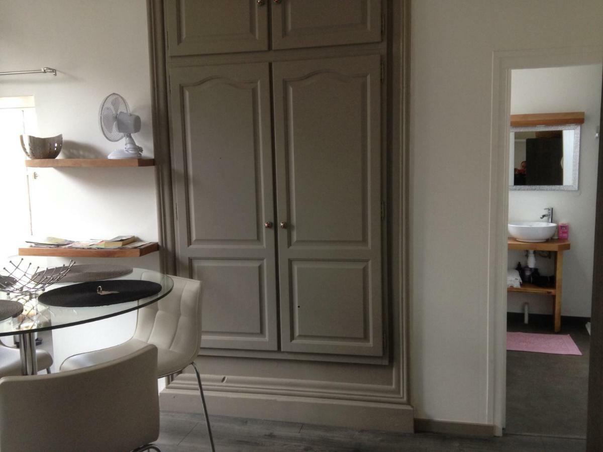 Studio De La Halle. Apartment *